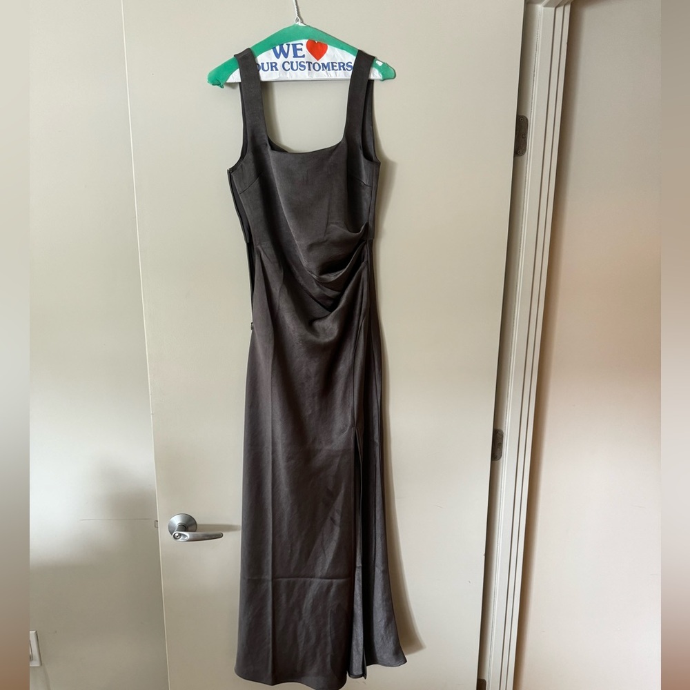 BEC and Bridge Dreamer Dress Dark Willow size 6. Worn once no alterations - Picture 2 of 2